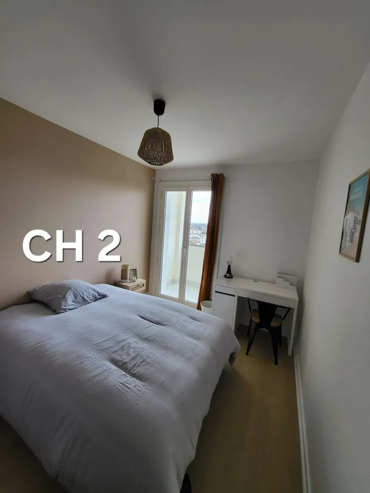 chambre-avec-bureau-colocation-bordeaux-sud.jpg