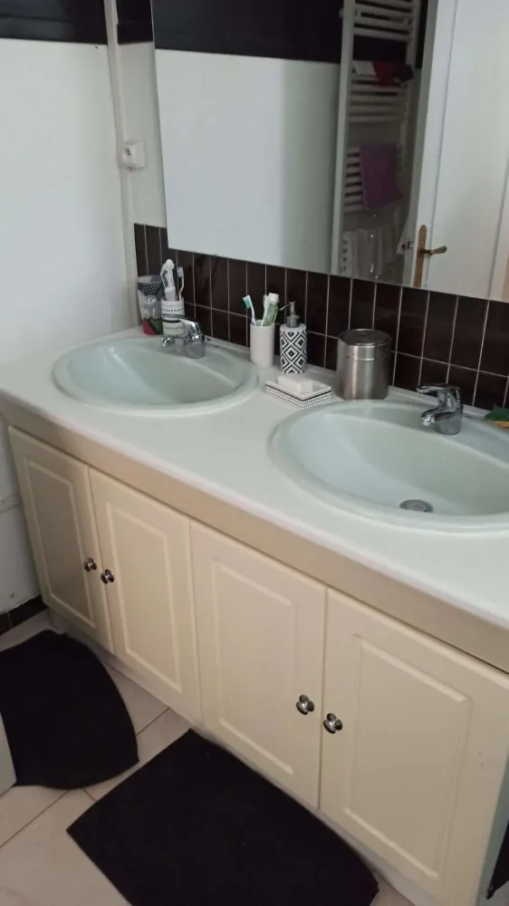 p1-salle-de-bain-partagee-coloc-bordeaux-sud.jpg