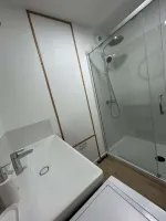 m1-salle-de-bain-avec-douche-colocation-bordeaux-nord.jpg