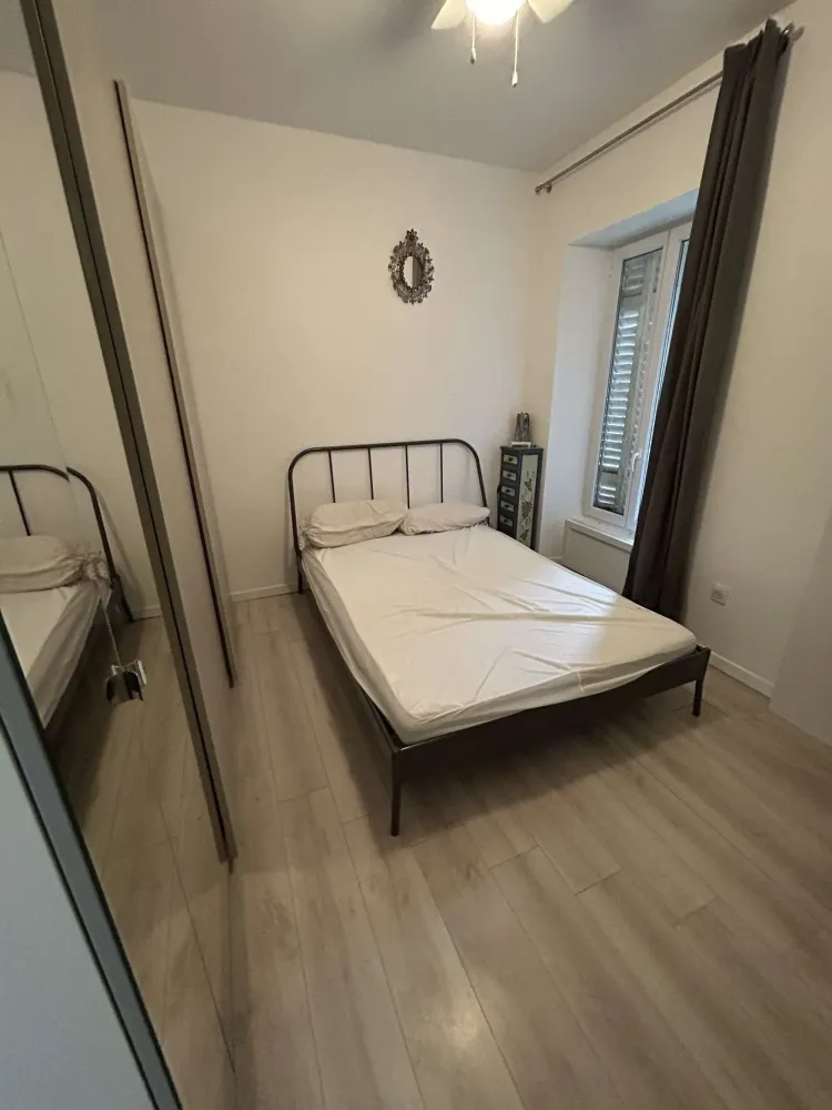ec1-chambre-etudiante-bordeaux.jpg
